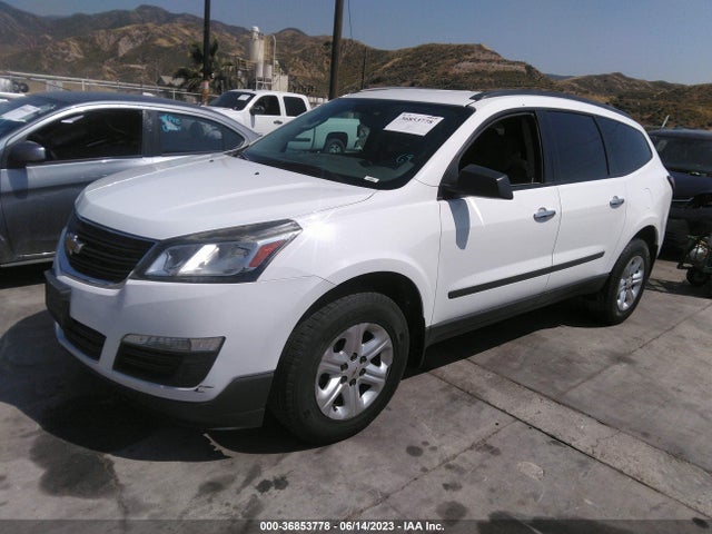 Chevrolet Traverse Ls 2017 1GNKRFKD3HJ269415 Image 2