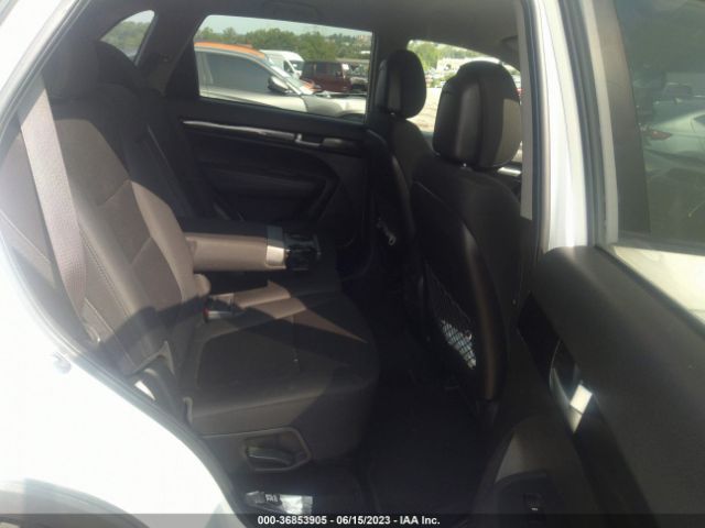 5XYKT3A63FG630537 KIA SORENTO LX