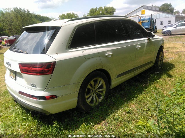 WA1LAAF70HD001197 Audi Q7 Premium Plus