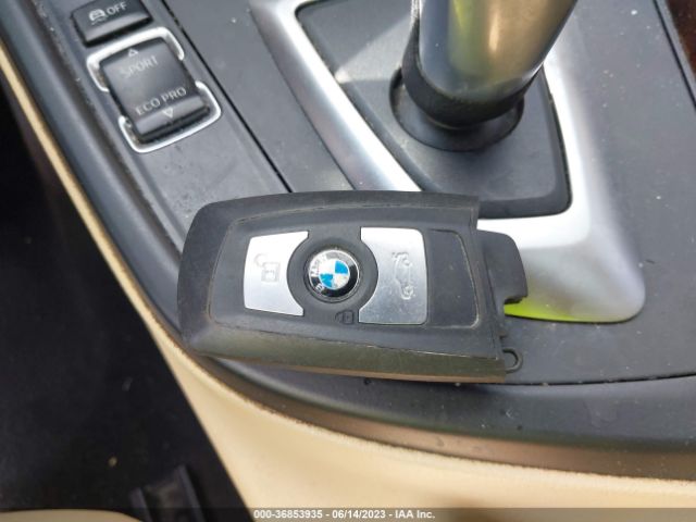 WBA8E1G50JNU90081 BMW 3 Series 320i