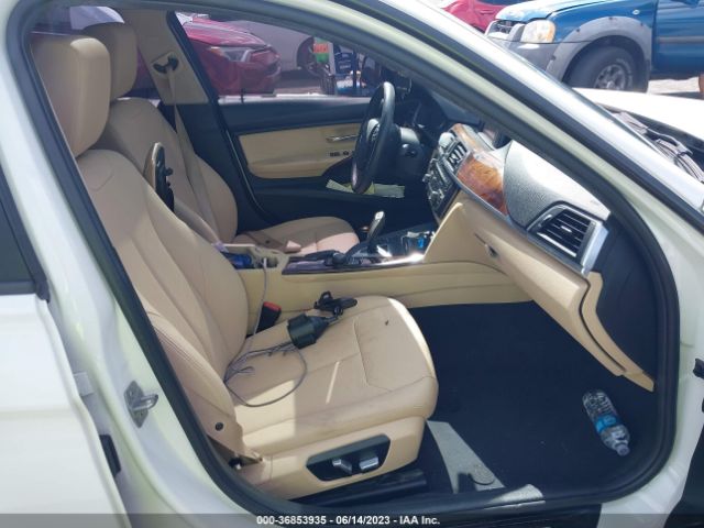 WBA8E1G50JNU90081 BMW 3 Series 320i
