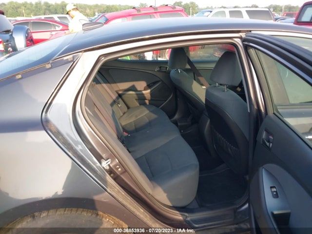 KIA Optima Lx 2015 KNAGM4A72F5623571 Image 8