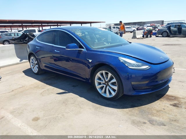 2018 5YJ3E1EA0JF076343 main image