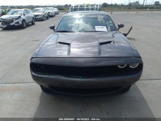 2C3CDZAG2NH165153 Dodge Challenger Sxt