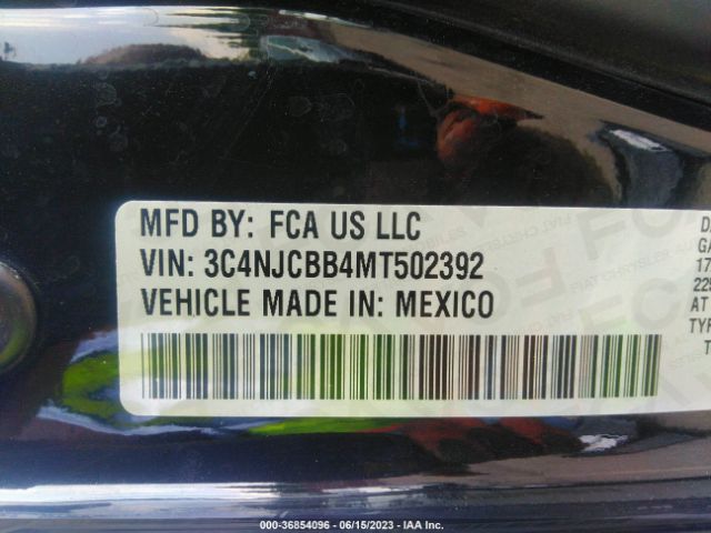 3C4NJCBB4MT502392 Jeep Compass Latitude