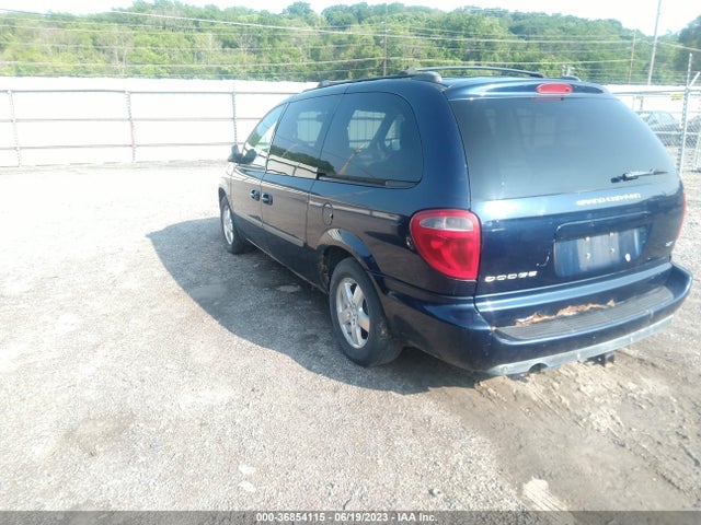 2005 DODGE GRAND CARAVAN SXT VIN: 2D4GP44L35R316479
