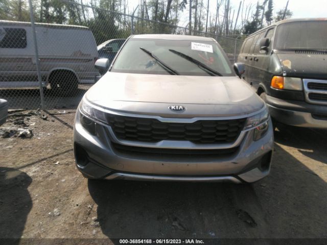 KNDEPCAA8M7155578 KIA Seltos Lx
