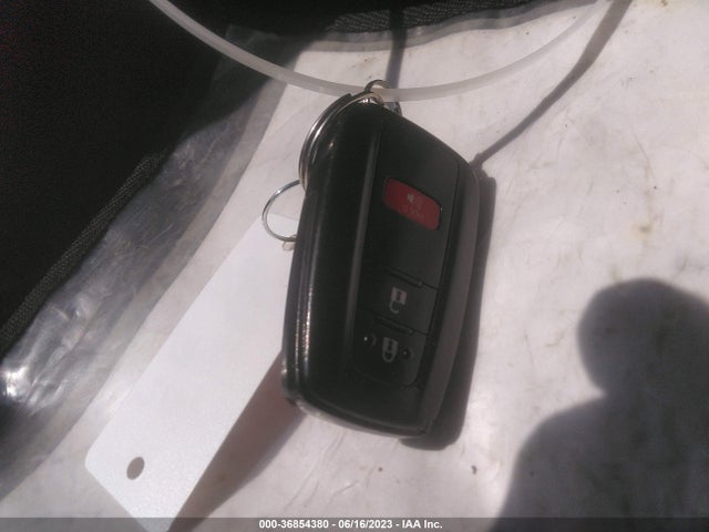 Toyota Rav4 Xle 2019 2T3P1RFV0KW046882 Image 3
