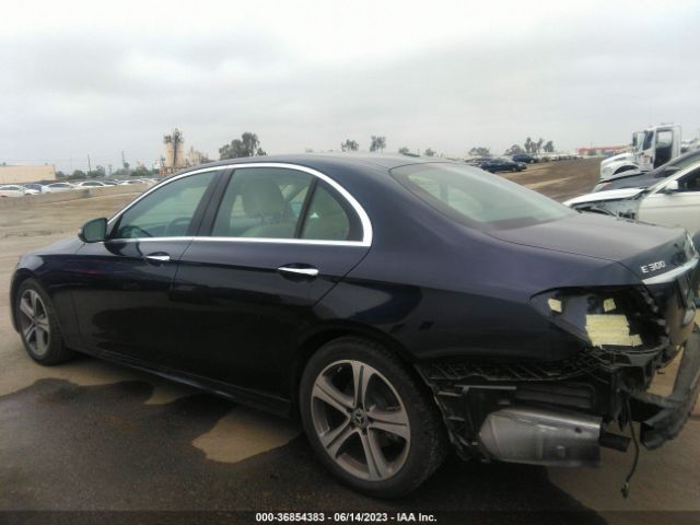 WDDZF4JB9JA447019 Mercedes-Benz E-class E 300