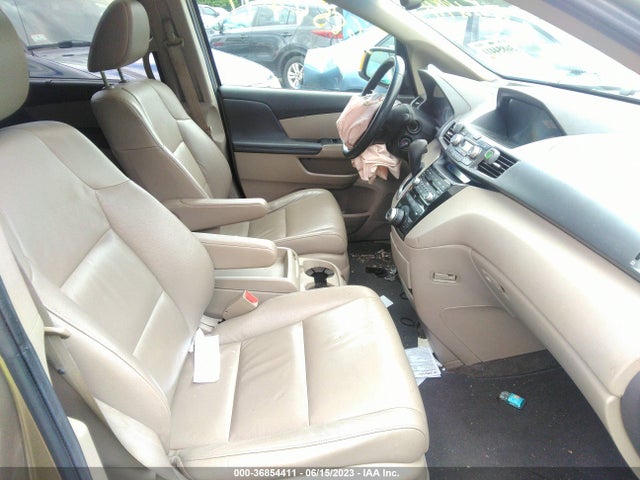 2011 HONDA ODYSSEY TOURING VIN: 5FNRL5H91BB087443