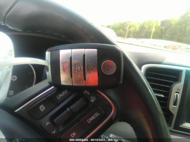 KNDPN3AC1H7280038 KIA Sportage Ex