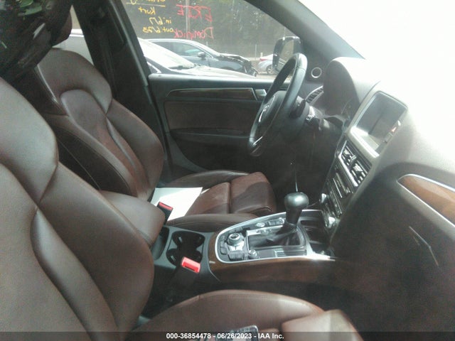 WA1D7AFP2HA019608 Audi Q5 Premium Plus