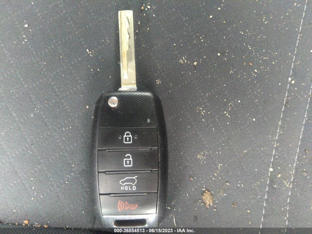 KIA Sorento Lx V6 2019 5XYPGDA56KG469621 Image 3