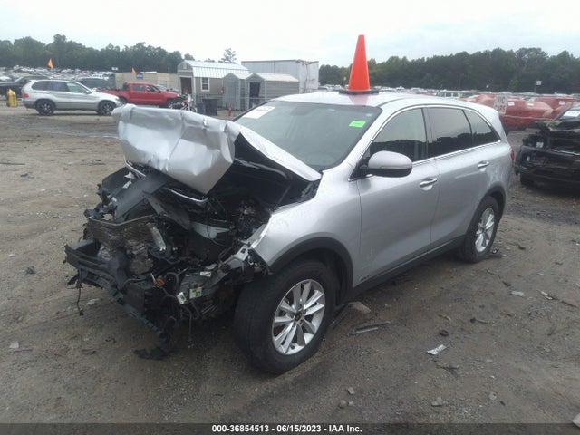 KIA Sorento Lx V6 2019 5XYPGDA56KG469621 Image 2