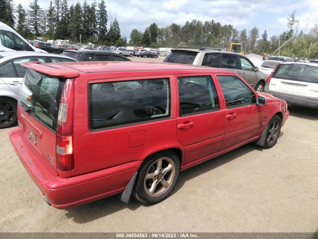 1998 VOLVO V70 VIN: YV1LW5647W2395918