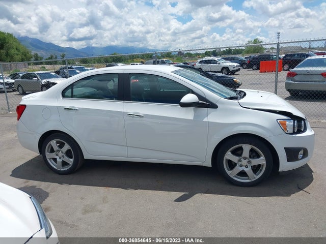 Chevrolet SONIC LTZ 2015 1G1JE5SB9F4194216 Image 5