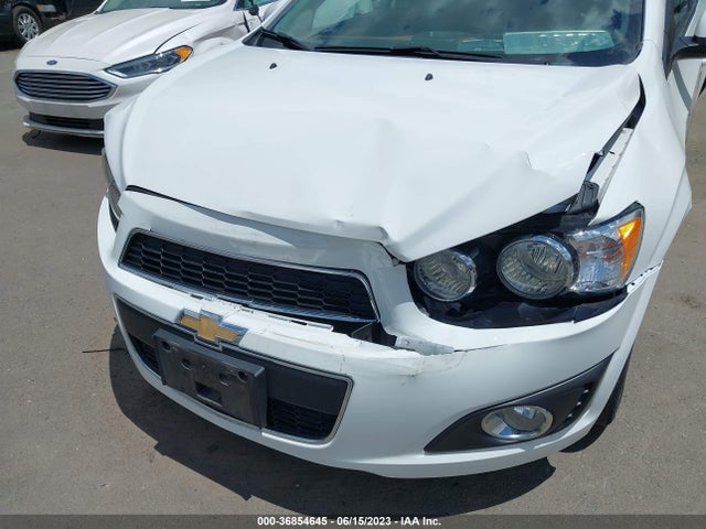 Chevrolet SONIC LTZ 2015 1G1JE5SB9F4194216 Image 12
