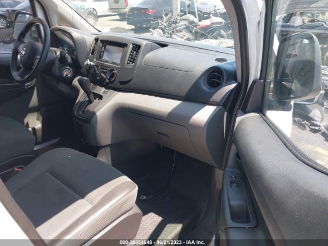 3N6CM0KN9FK720521 Nissan NV200 SV