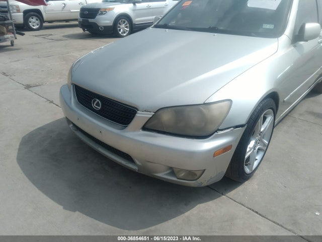2004 LEXUS IS 300 VIN: JTHBD192540086160