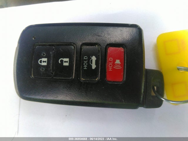 Toyota Corolla L/le/s/s Plus/le Plus 2016 2T1BURHE4GC674248 Image 3