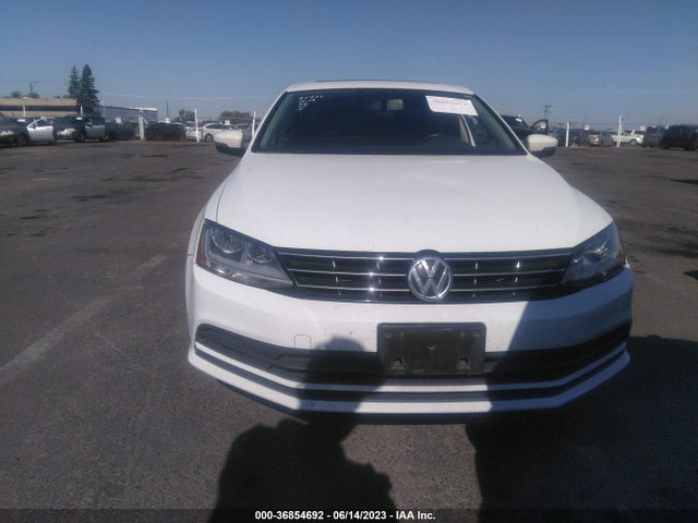 3VWDB7AJ4JM231832 Volkswagen Jetta 1.4t
