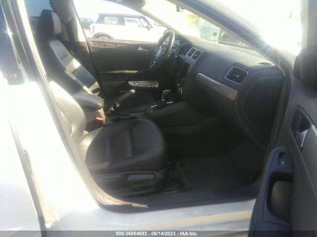3VWDB7AJ4JM231832 Volkswagen Jetta 1.4t