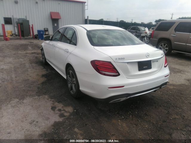 WDDZF4KB9JA478382 Mercedes-Benz E-class E 300