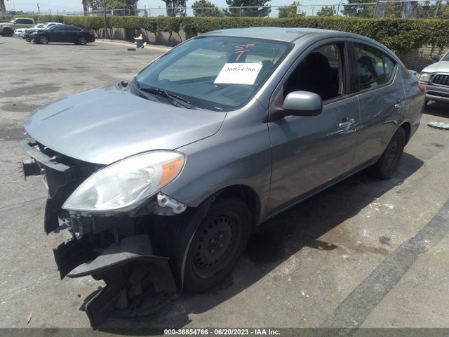 Nissan VERSA SV 2014 3N1CN7AP6EK445719 Image 2