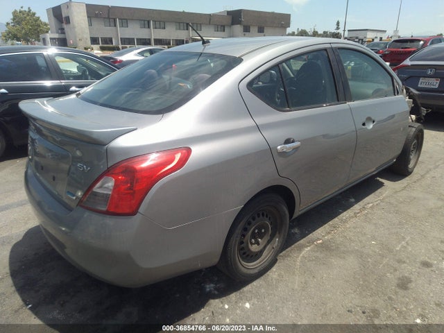 Nissan VERSA SV 2014 3N1CN7AP6EK445719 Image 4