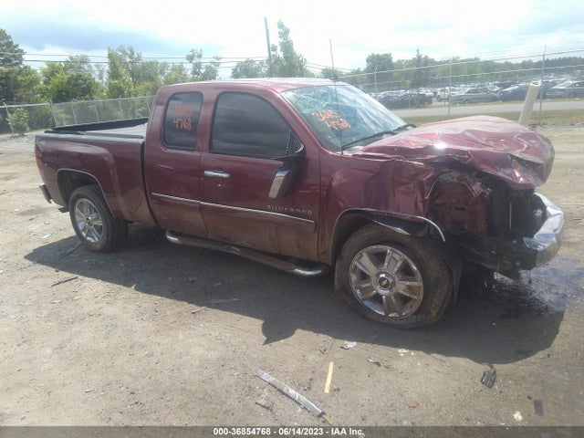 2013 CHEVROLET SILVERADO 1500 LT VIN: 1GCRCSE09DZ118844