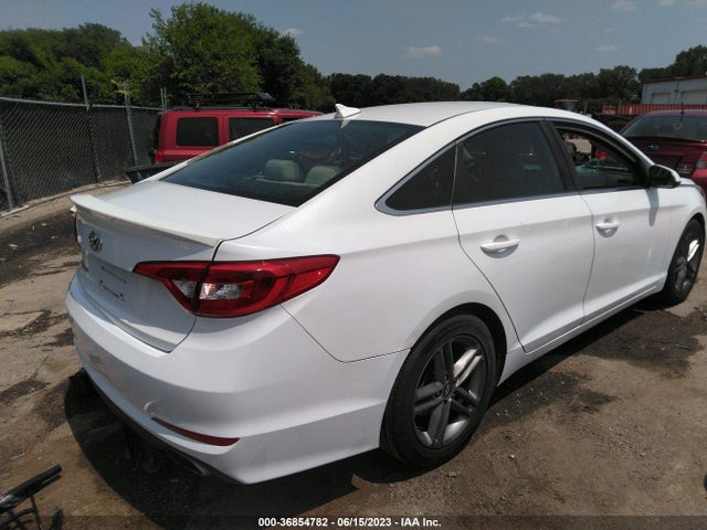 Hyundai SONATA SE 2015 5NPE24AF3FH166650 Image 4