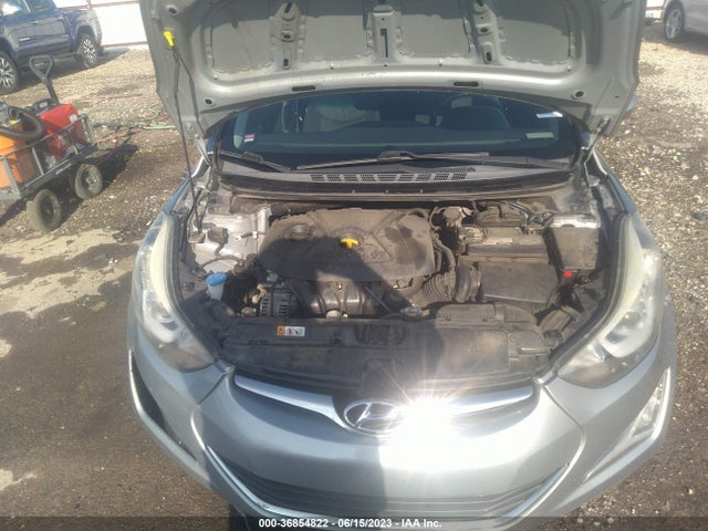 Hyundai ELANTRA SE 2015 5NPDH4AE5FH601315 Image 16