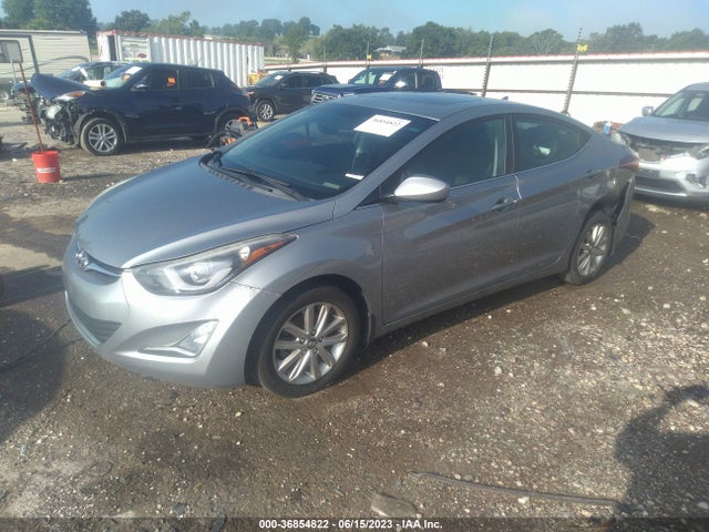 Hyundai ELANTRA SE 2015 5NPDH4AE5FH601315 Image 2