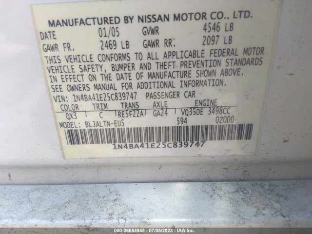 2005 NISSAN MAXIMA 3.5 SE VIN: 1N4BA41E25C839747