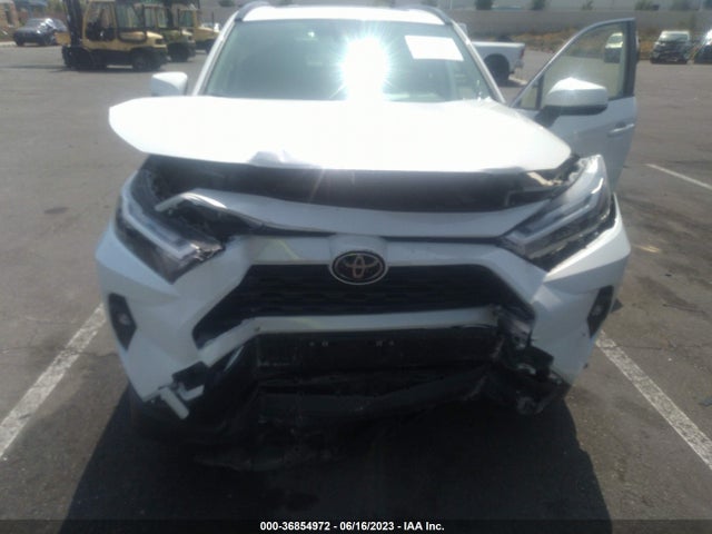 Toyota Rav4 Xle Premium 2022 JTMA1RFV0ND086404 Image 13