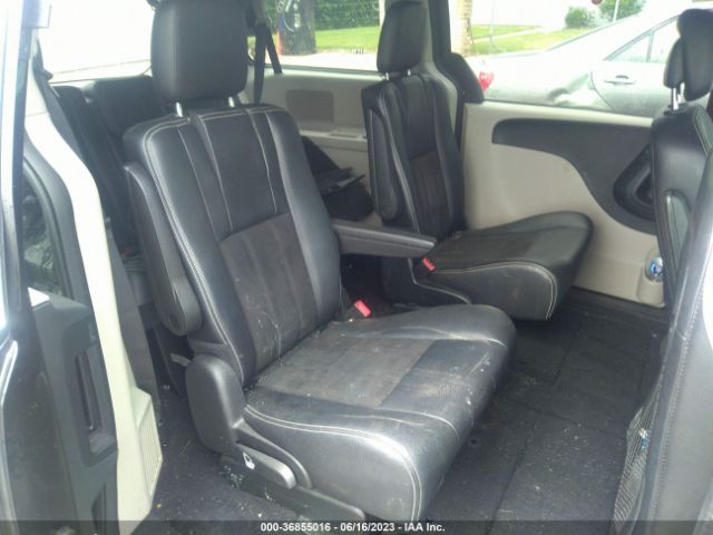 2C4RDGCG8KR557051 Dodge Grand Caravan Sxt