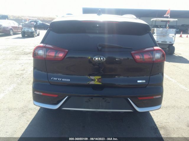 KNDCC3LC3H5077598 KIA Niro Touring Launch Edition