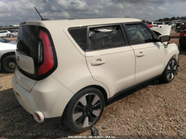 KNDJX3A53F7212158 KIA Soul !
