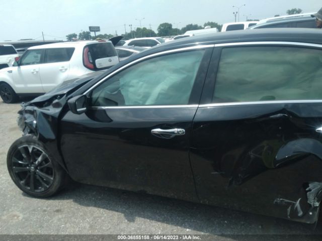 1N4AL3AP5JC277600 Nissan Altima 2.5 Sr