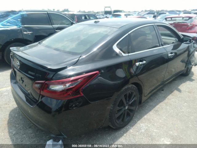 1N4AL3AP5JC277600 Nissan Altima 2.5 Sr