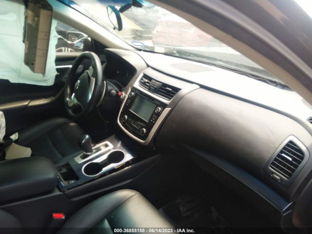 1N4AL3AP5JC277600 Nissan Altima 2.5 Sr