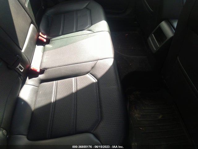 1VWAT7A38FC076275 Volkswagen Passat 1.8t Wolfsburg Ed