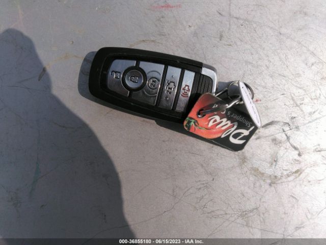 3FA6P0RU7KR109947 Ford Fusion Hybrid Titanium