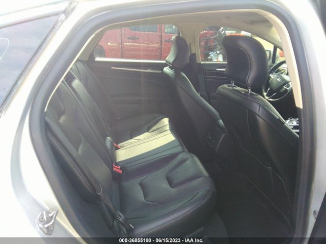 3FA6P0RU7KR109947 Ford Fusion Hybrid Titanium