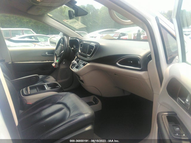 2C4RC1BG7LR130544 Chrysler Pacifica Touring L