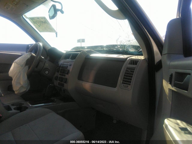 2010 FORD ESCAPE XLT VIN: 1FMCU9D71AKD44158