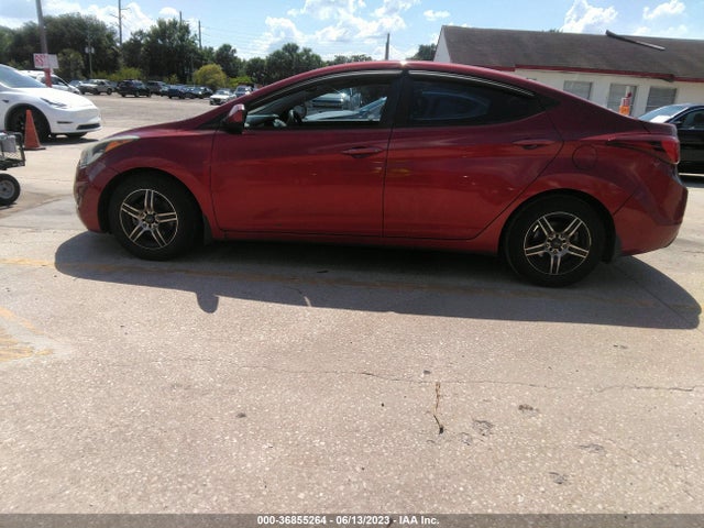 2016 HYUNDAI ELANTRA SE VIN: 5NPDH4AE4GH720068