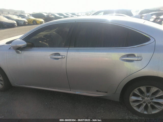 JTHBW1GG7F2092445 Lexus Es 300h Hybrid