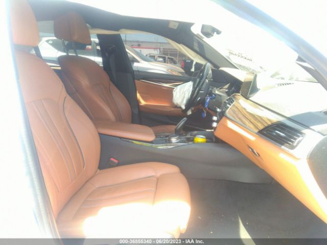 WBAJA5C5XKBX86321 BMW 5 Series 530i