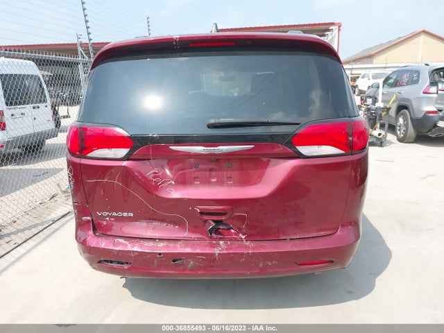 2C4RC1DG1MR530355 Chrysler Voyager Lxi